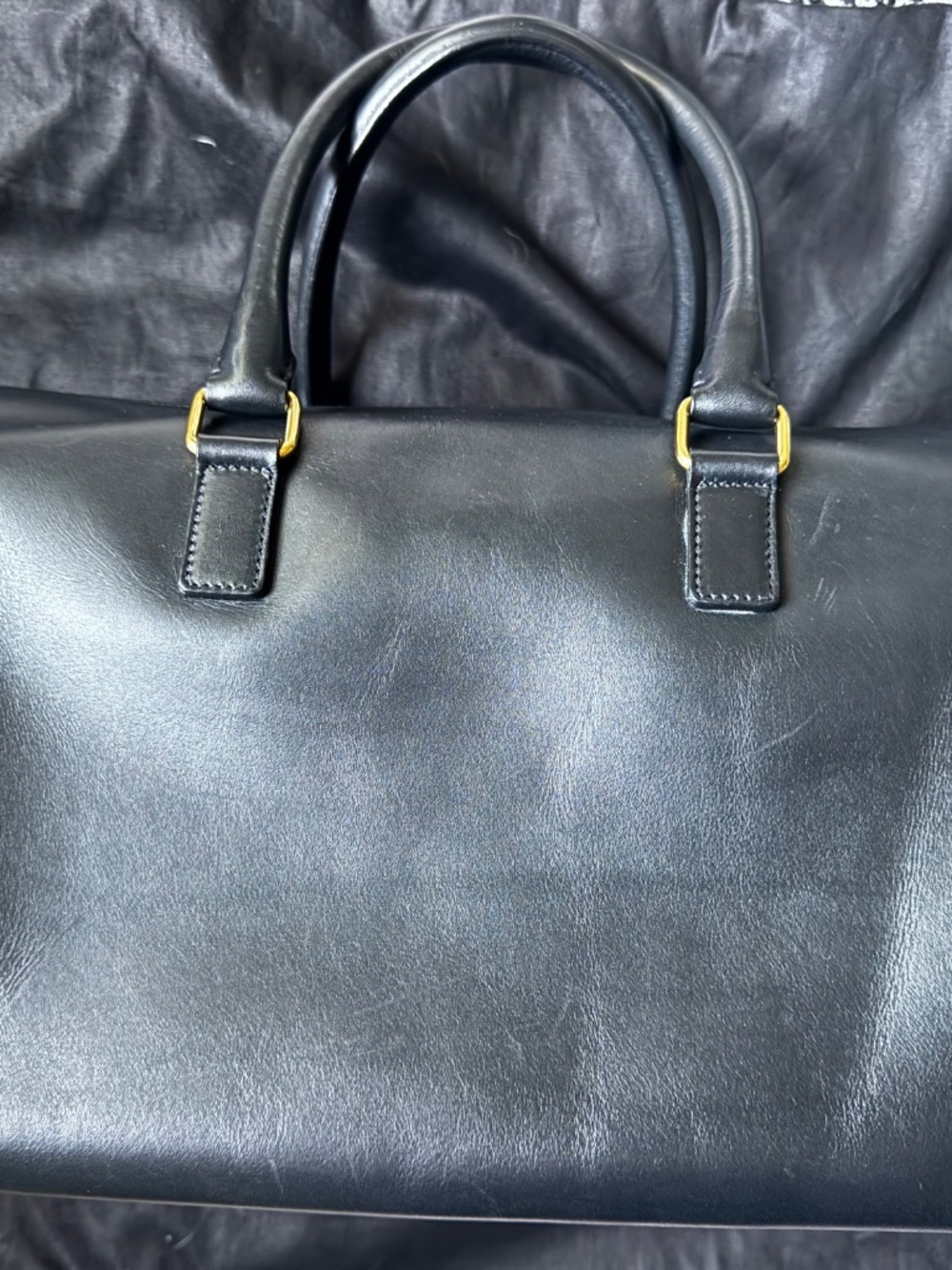 Saint Laurent Black Leather Classic Duffle 6 Bag with Gold Hardware - Picture 3 of 8